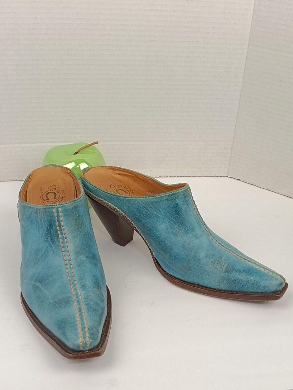 Charlie 1 Horse Western Turquoise Leather Embroiderd Point Toe Heel Mules sz 8
